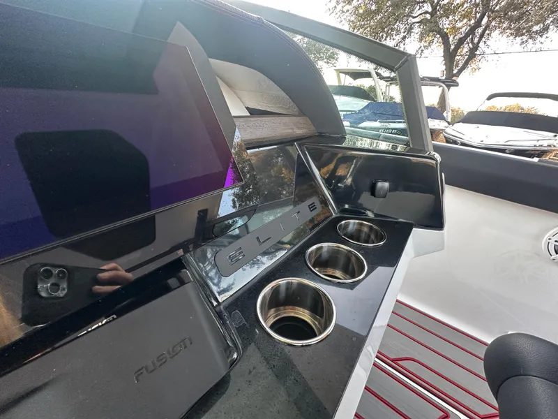 Slide: The Image of Monterey Elite 30 OB 2025 - 54