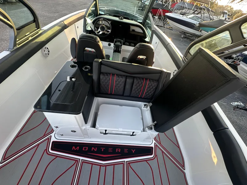 Slide: The Image of Monterey Elite 30 OB 2025 - 67