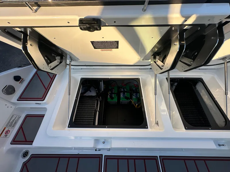 Slide: The Image of Monterey Elite 30 OB 2025 - 69