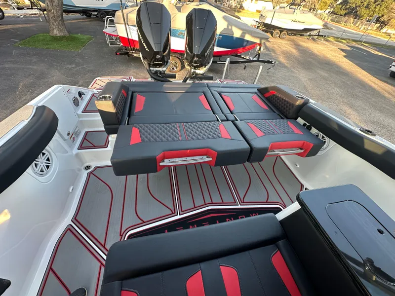 Slide: The Image of Monterey Elite 30 OB 2025 - 78