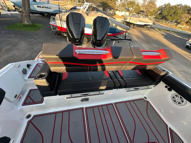 Slide: The Image of Monterey Elite 30 OB 2025 - 81