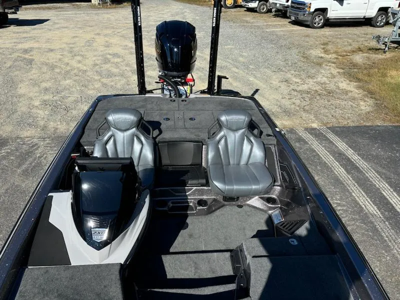 Skeeter ZXR21 2025 - Marine Source