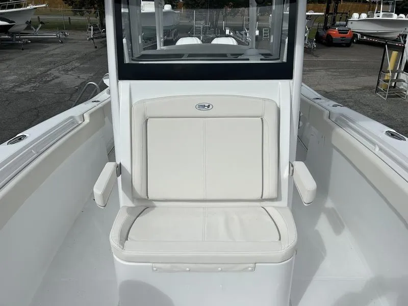 Slide: The Image of Sea Hunt Gamefish 30 Forward Seating 2025 - 5