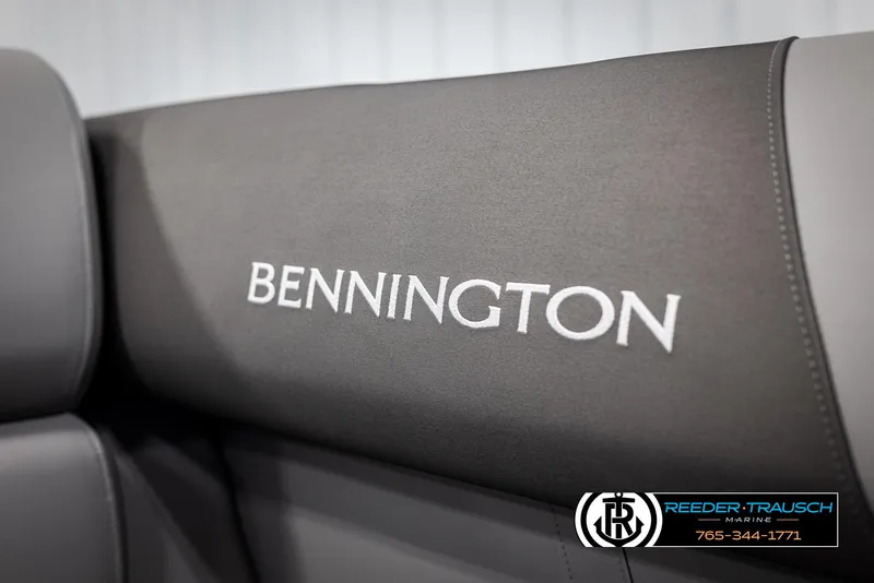 Slide: The Image of 2025 Bennington 23 SSRSE boat seat with logo, Reeder-Trausch Marine branding. - 36