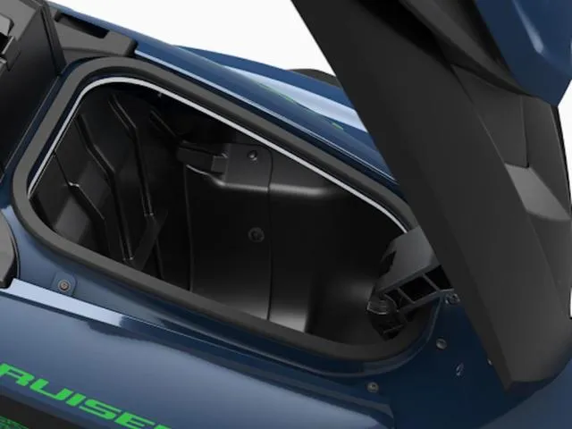 Slide: The Image of Yamaha VX Cruiser HO 2025 - 22