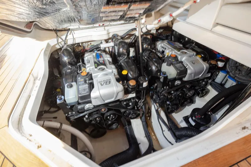 Slide: The Image of Engine Room - 32