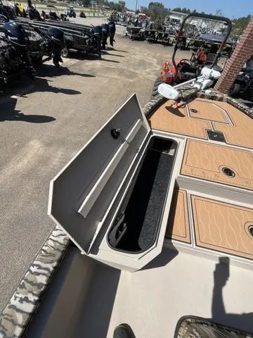 Slide: The Image of Avid 21 FST 2025 - 19