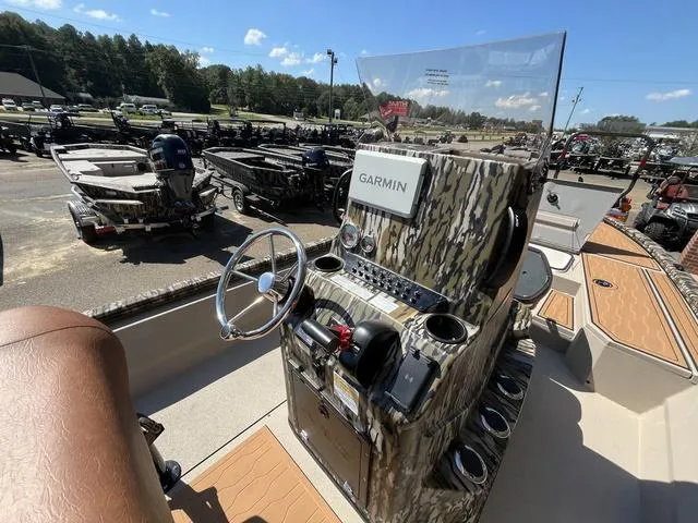 Slide: The Image of Avid 21 FST 2025 - 25