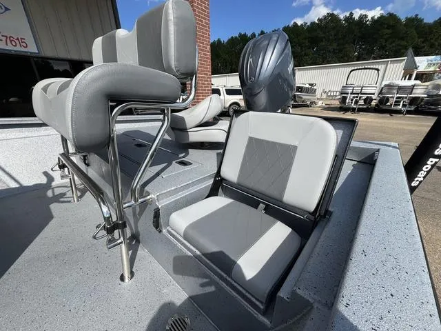 Slide: The Image of Xpress H22 2025 - 29