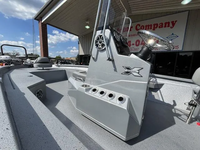 Slide: The Image of Xpress H22 2025 - 32