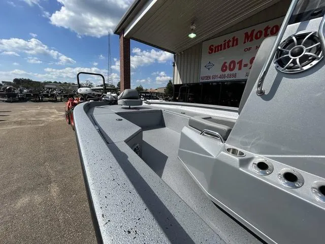 Slide: The Image of Xpress H22 2025 - 33