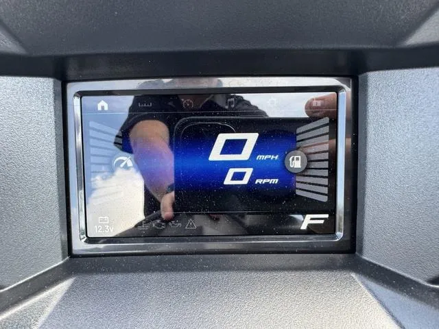 Slide: The Image of Yamaha VX Cruiser HO 2025 - 18