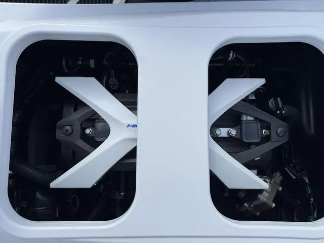 Slide: The Image of Yamaha VX Cruiser HO 2025 - 19