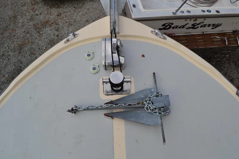 Slide: The Image of Harris Downeast 1986 - 12