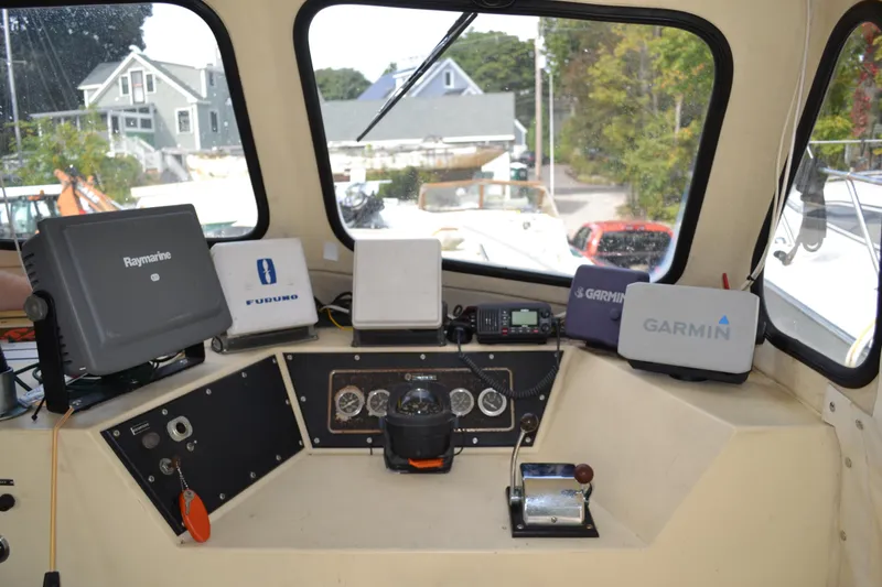 Slide: The Image of Harris Downeast 1986 - 14