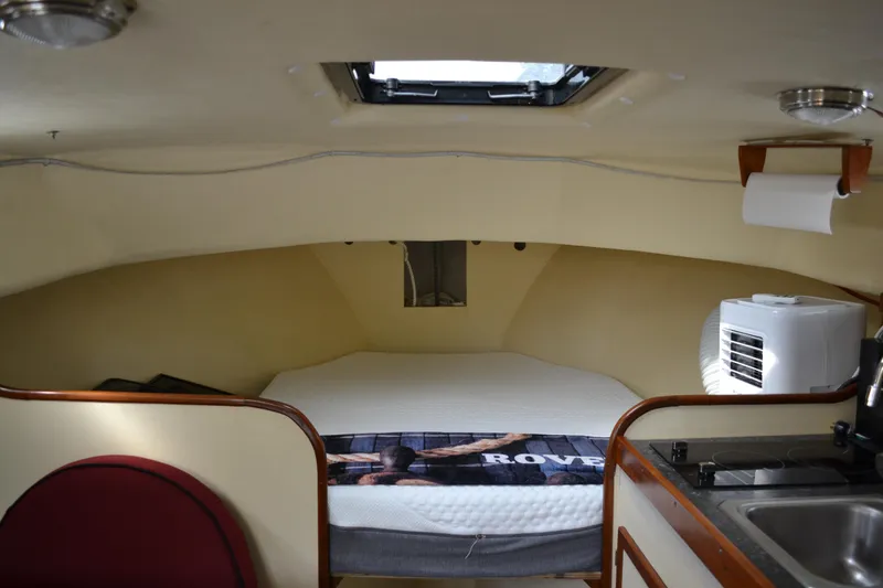 Slide: The Image of Harris Downeast 1986 - 20