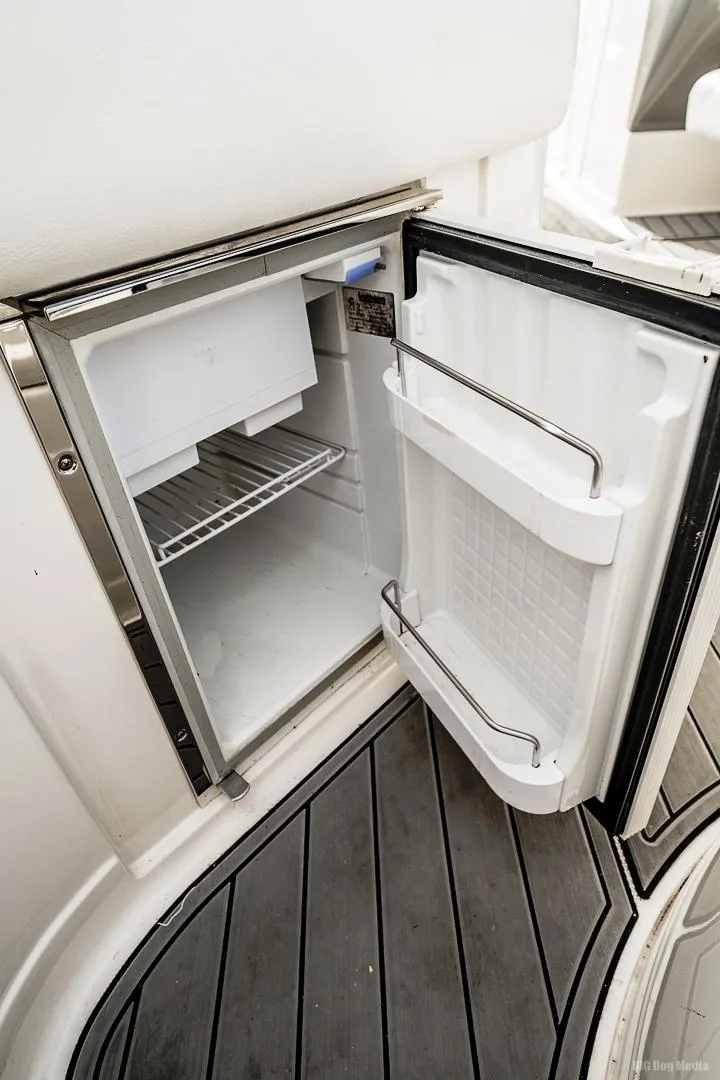 Slide: The Image of Cockpit Refrigerator - 19