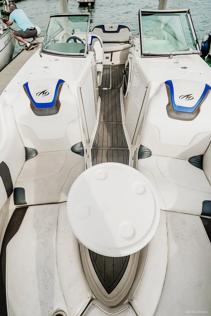 Slide: The Image of Bow Seating - 21