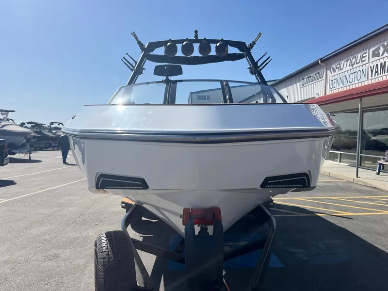 Slide: The Image of Axis Wake Research T235 2025 - 11