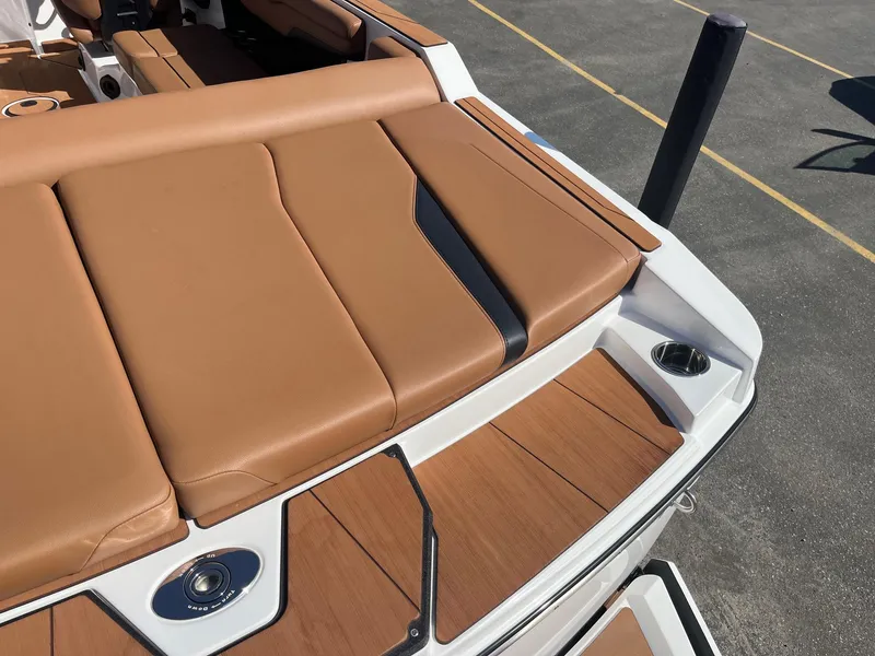 Slide: The Image of Axis Wake Research T235 2025 - 18