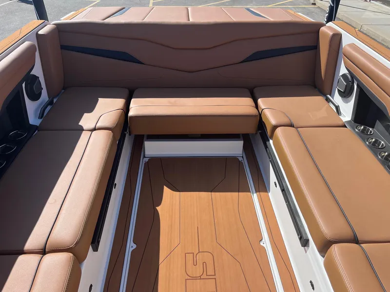 Slide: The Image of Axis Wake Research T235 2025 - 20