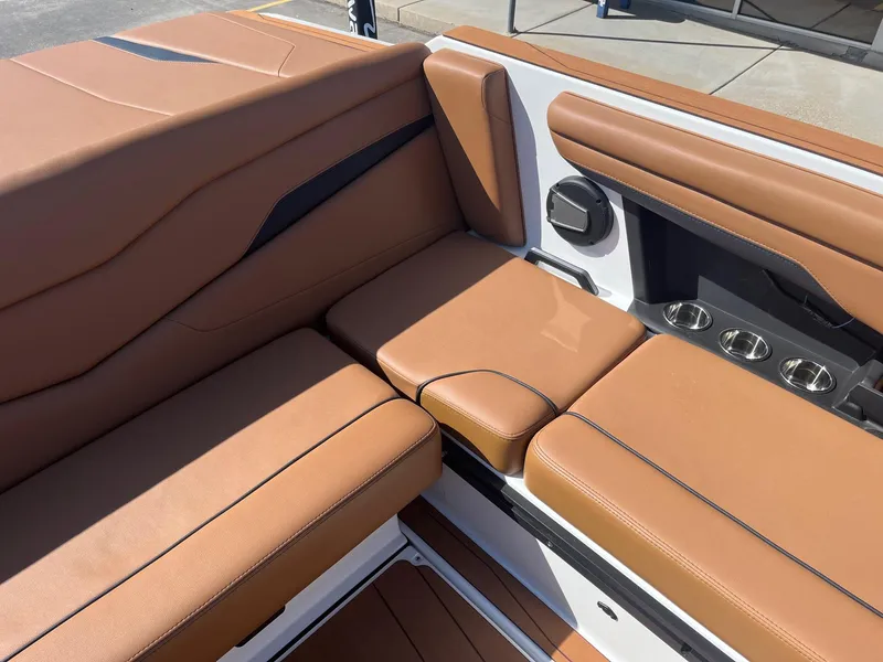 Slide: The Image of Axis Wake Research T235 2025 - 24