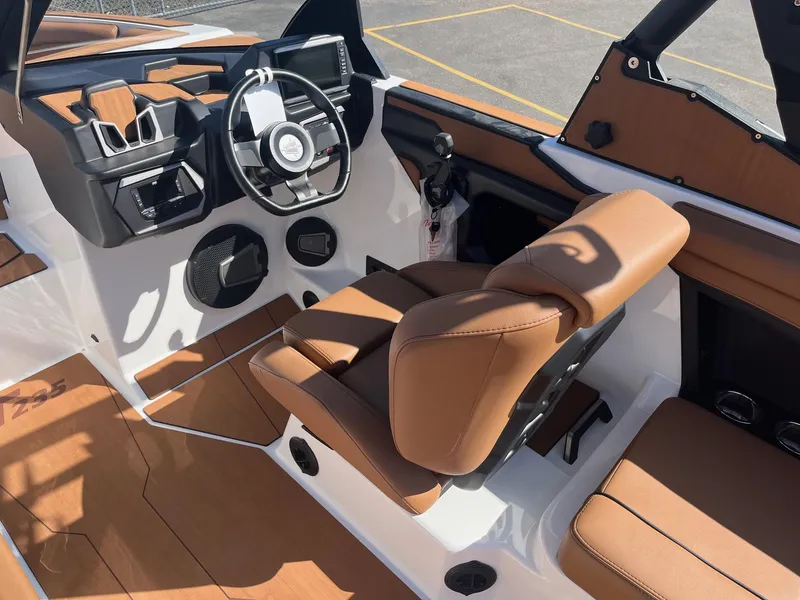 Slide: The Image of Axis Wake Research T235 2025 - 27