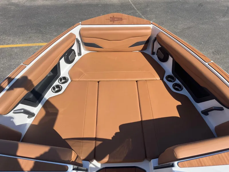 Slide: The Image of Axis Wake Research T235 2025 - 31