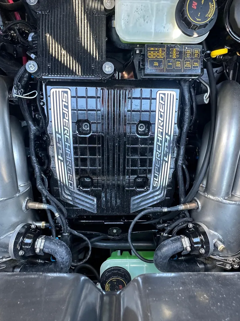 Slide: The Image of Malibu 26 LSV 2025 - 19