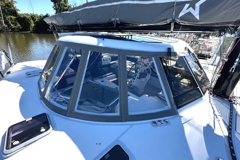 Slide: The Image of 2007 Morrelli & Melvin Shooting Star yacht with sleek design and spacious cockpit. - 15