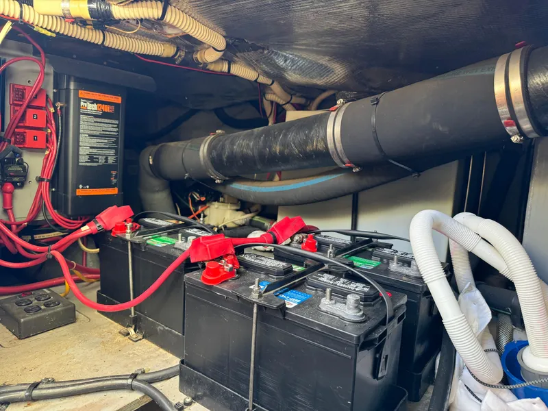 Slide: The Image of Sea Ray 400 Sedan Bridge 1996 - 65