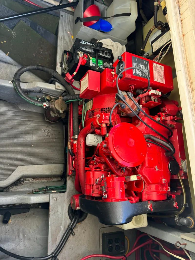 Slide: The Image of Sea Ray 400 Sedan Bridge 1996 - 67