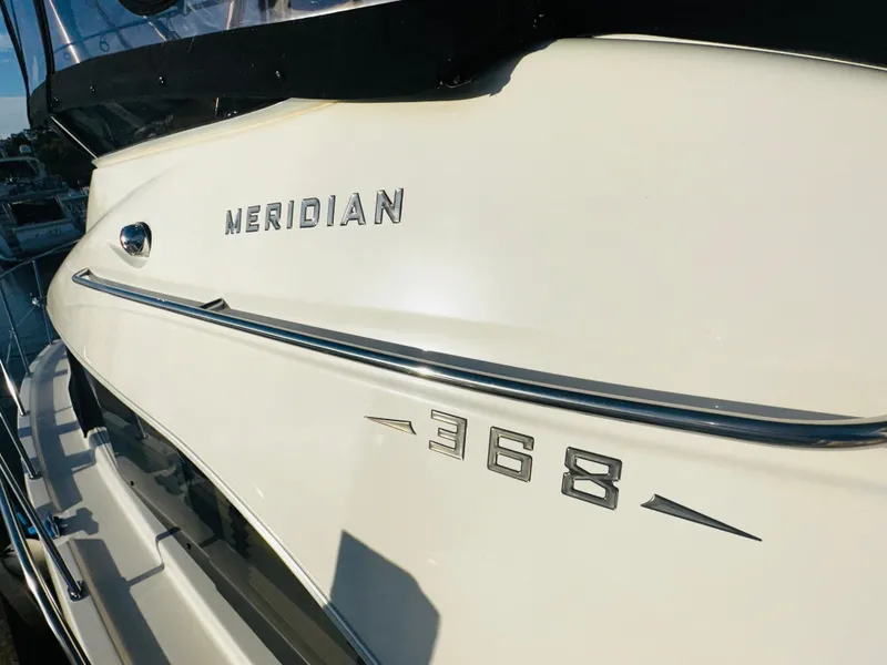 Slide: The Image of 2005 Meridian 368 Motor Yacht, side view with model name and number. - 4