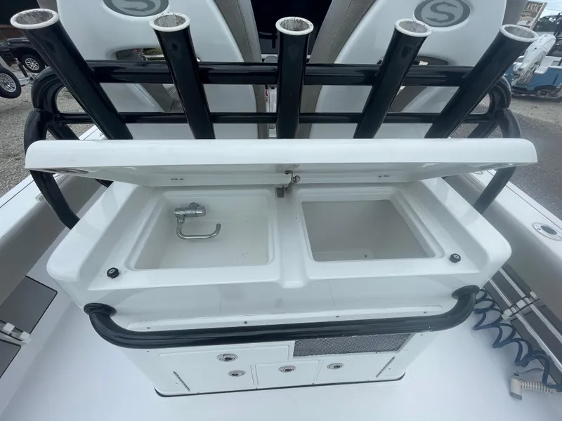 Slide: The Image of 2022 Sportsman Masters 267OE Bay Boat with dual sinks and rod holders. - 11