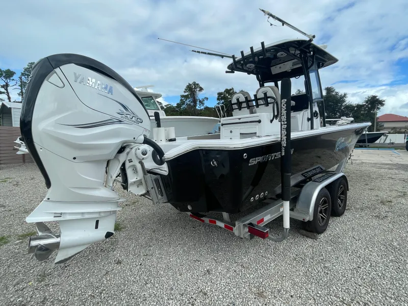 Slide: The Image of 2022 Sportsman Masters 267OE Bay Boat with Yamaha engine on trailer. - 4