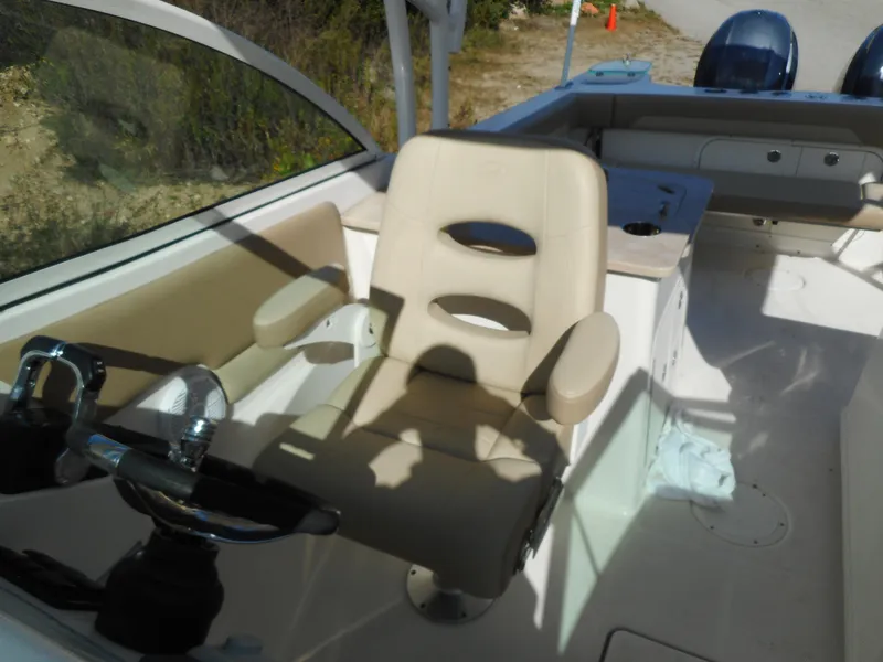 Slide: The Image of Helm Seat - 27