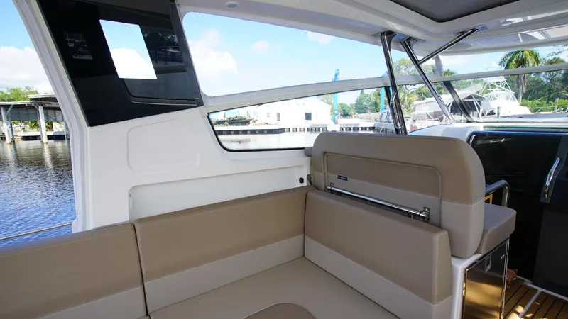 Slide: The Image of 2025 Nimbus Weekender 11 #42 - 11