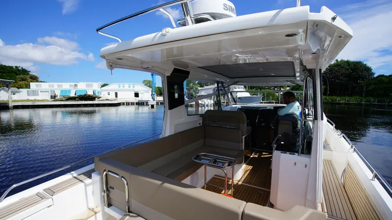 Slide: The Image of 2025 Nimbus Weekender 11 #42 - 12