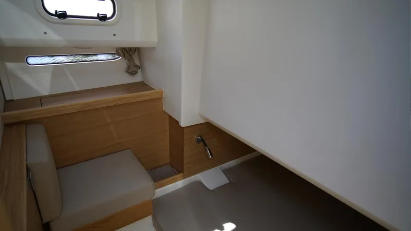 Slide: The Image of 2025 Nimbus Weekender 11 #42 - 24