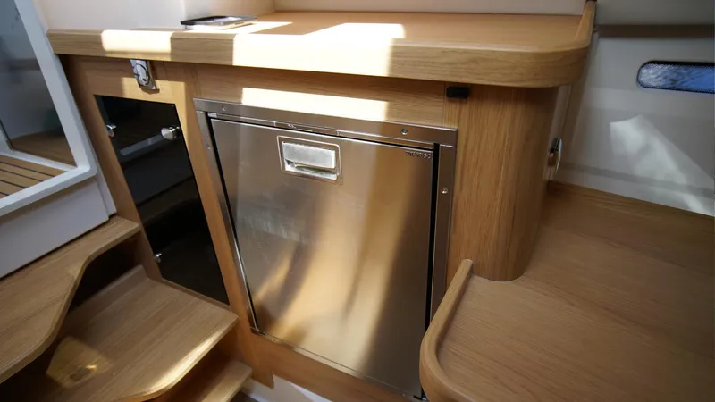 Slide: The Image of 2025 Nimbus Weekender 11 #42 - 26