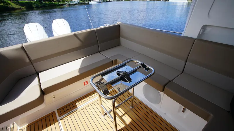 Slide: The Image of 2025 Nimbus Weekender 11 #42 - 8