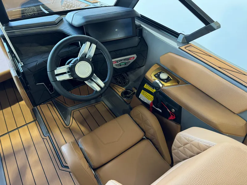 Slide: The Image of Nautique Super Air Nautique GS22 2025 - 23