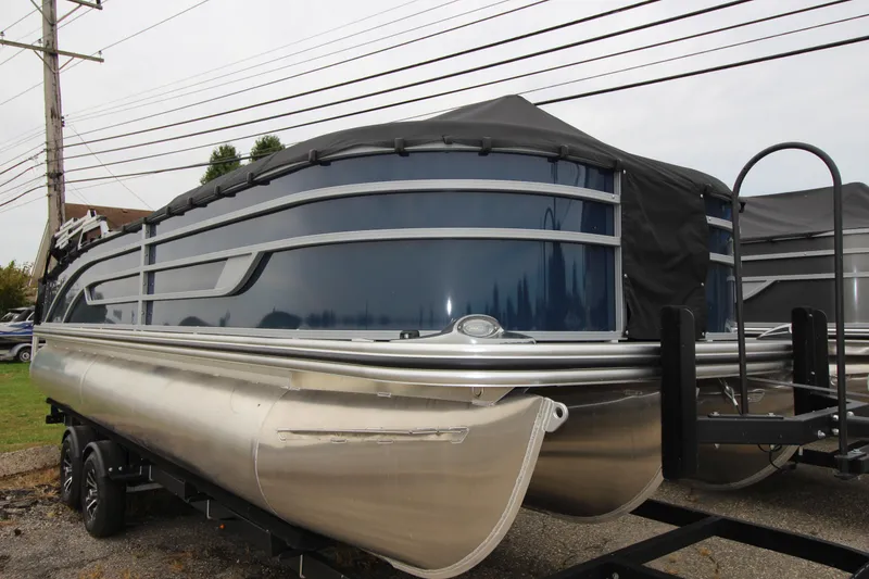 Slide: The Image of Lowe SF 232 2024 - 17