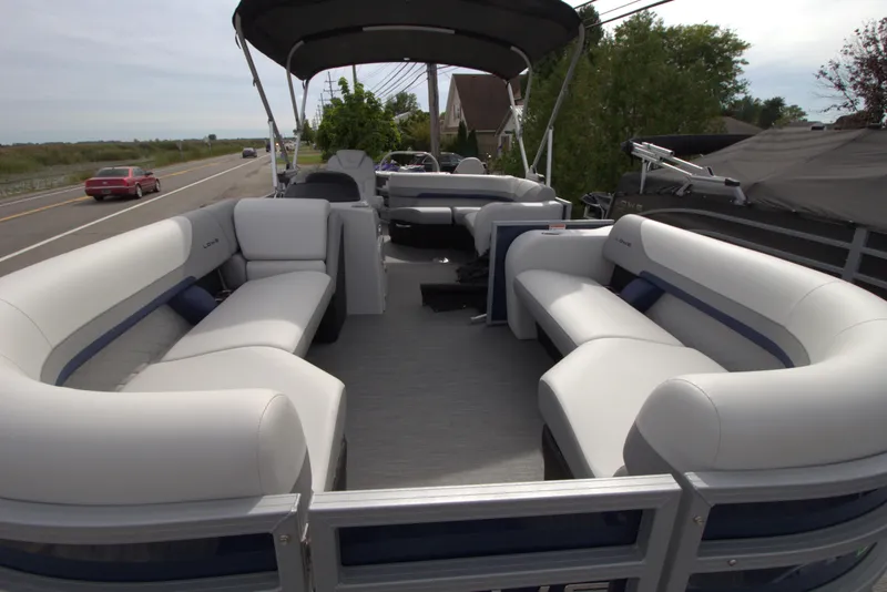 Slide: The Image of Lowe SF 232 2024 - 5