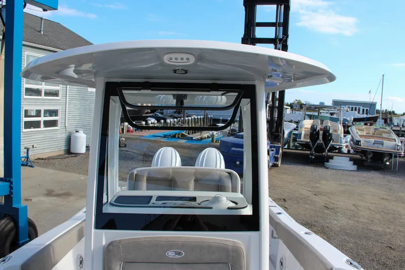 Slide: The Image of Sea Hunt Ultra 265 SE 2025 - 54