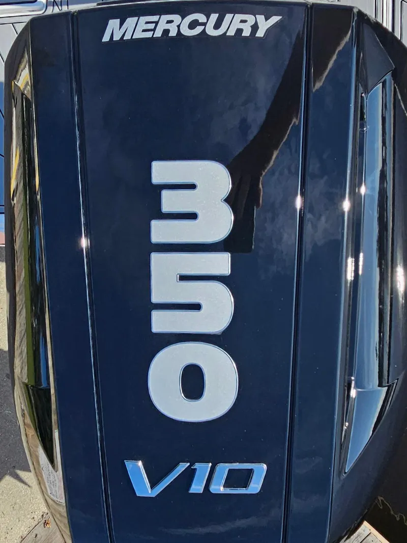 Slide: The Image of Mercury 350 V10 engine on a 2025 Monterey 255SS boat. - 2