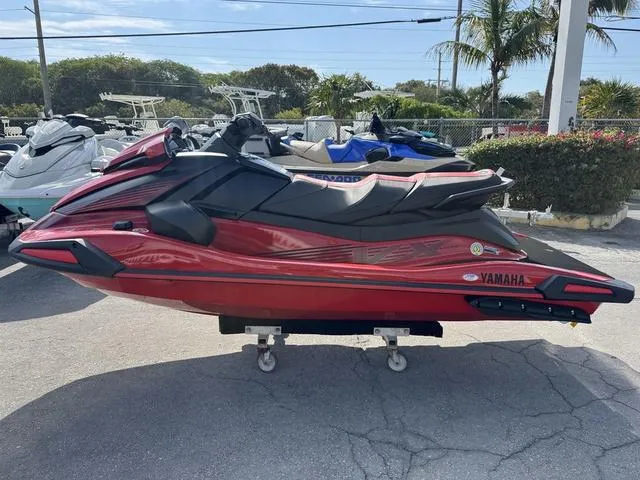 Slide: The Image of Yamaha VX 2025 - 5