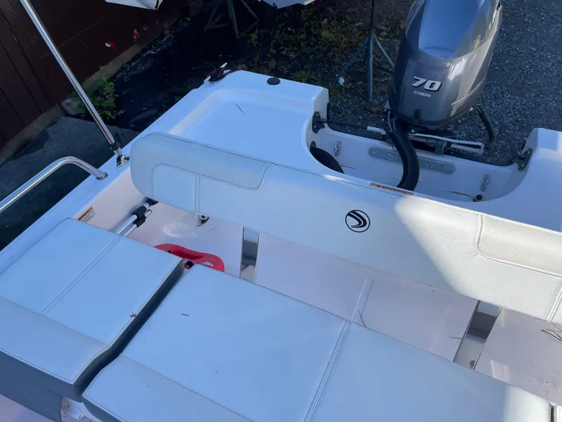 Slide: The Image of Edgewater 158CS 2025 - 13