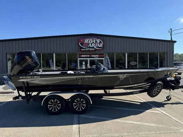 The Image of Lund 2075 Pro V Bass XS 2025 - 1