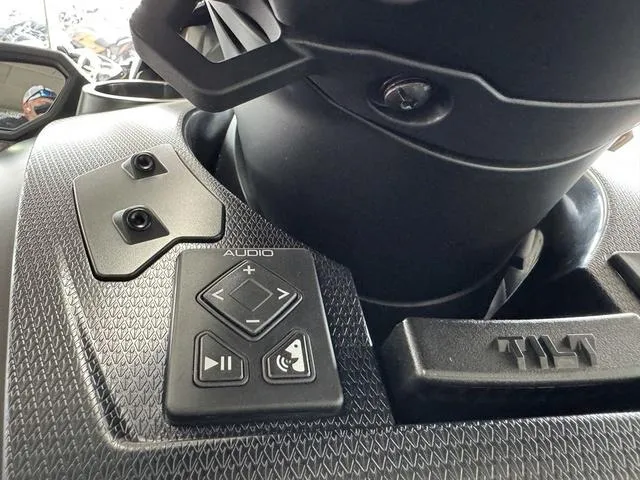 Slide: The Image of Yamaha FX SVHO 2025 - 14